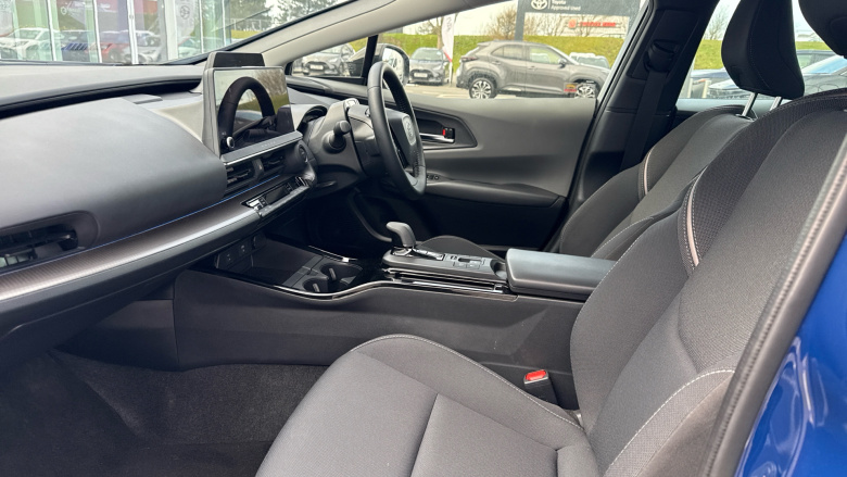 Toyota Prius 2.0 PHEV Design 5dr CVT Hatchback